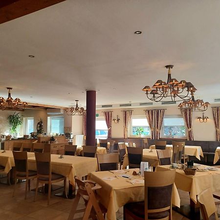 Hotel Alpin Colle Isarco Buitenkant foto