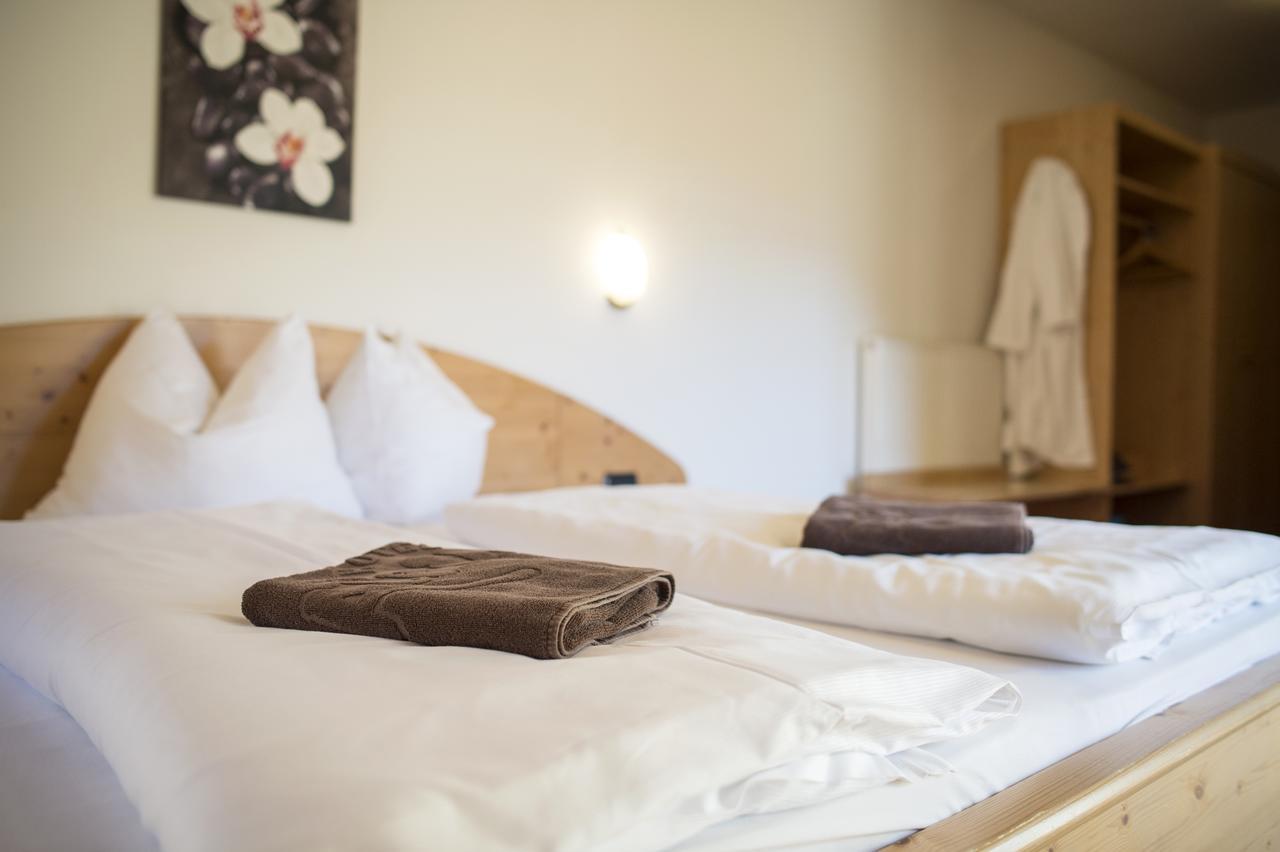 Hotel Alpin Colle Isarco Buitenkant foto